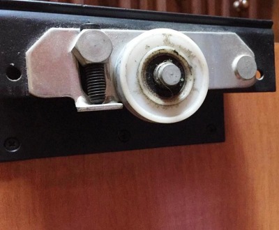 Ремонт шкафа купе с роликами sisco sistem - вид 3 миниатюра
